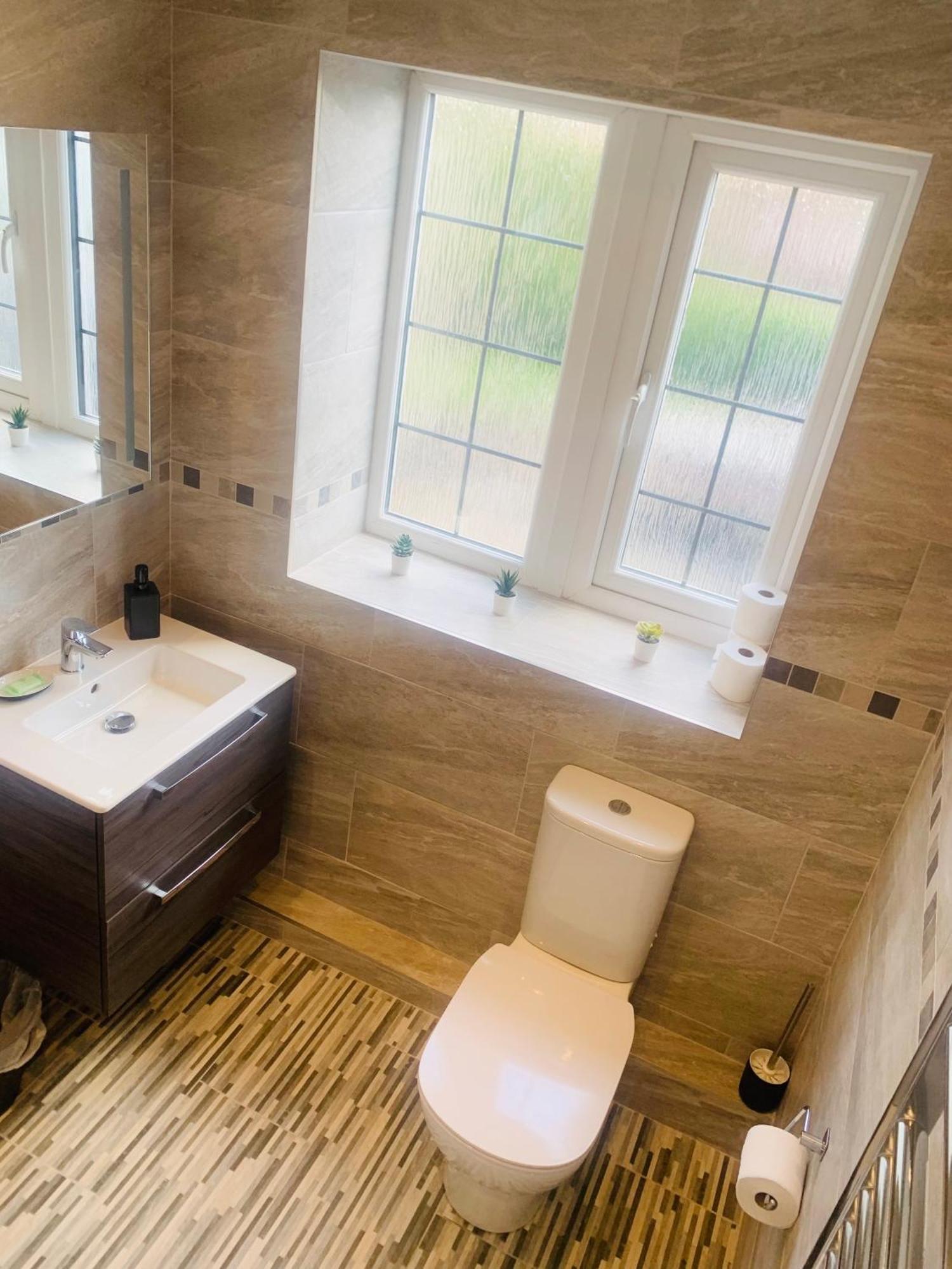 Newly Renovated, Modern 3 Bed Apartment Walmersley Exterior foto